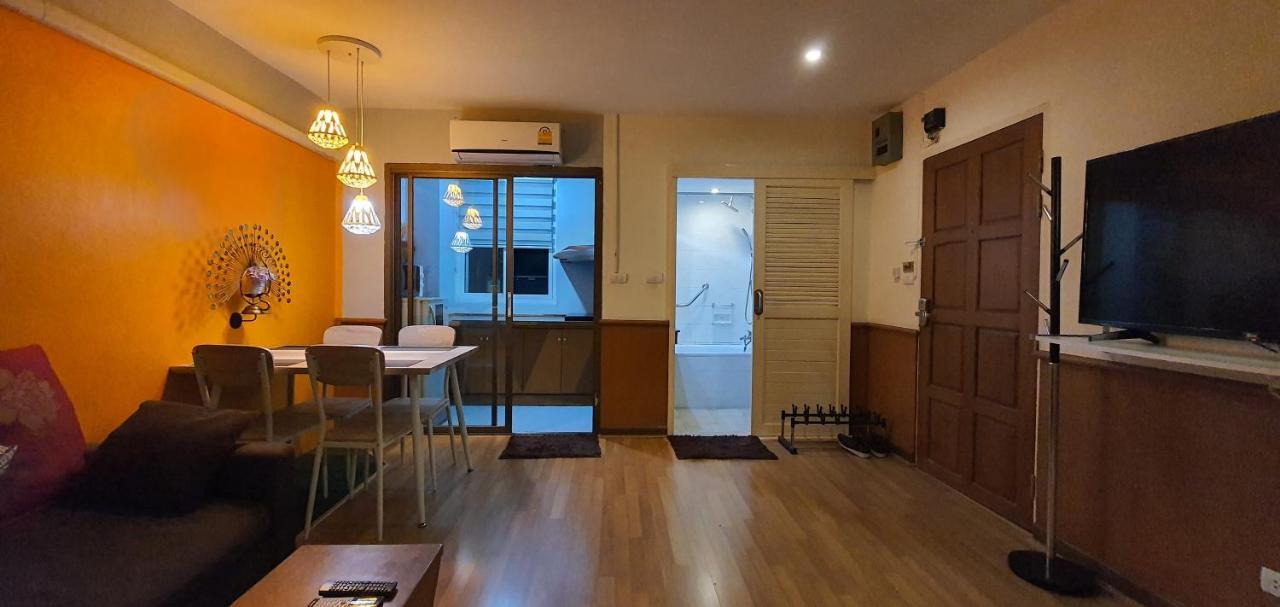 Home At Bazaar شيانغ ماي المظهر الخارجي الصورة